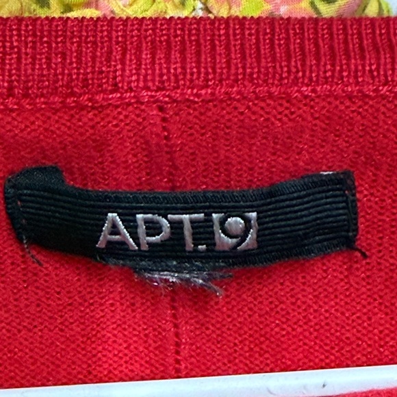 Apt. 9 Women's Vibrant Red V-Neck Sweatshirt - Picture 9 of 9